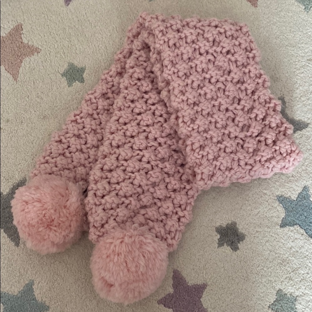 Juicy Couture knit scarf